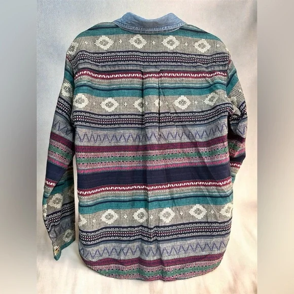 Vintage “One Company” SouthWestern Button Up Long Sleeve Shirt (Women’s S/M) - Picture 4 of 6
